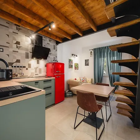 Urban Green Apartment *