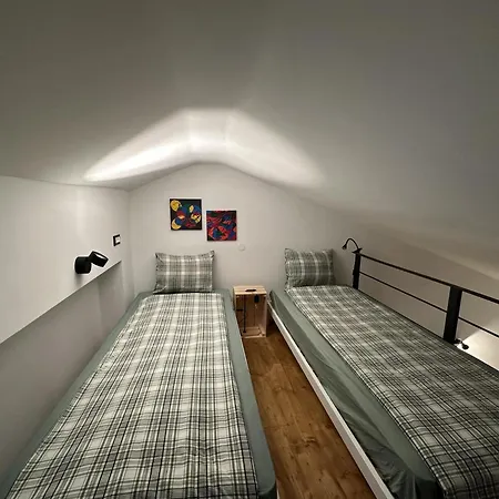 Urban Green Apartment *